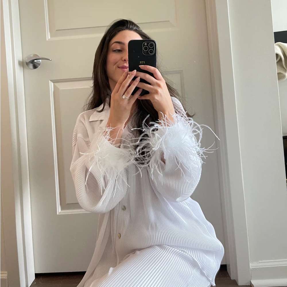 Waverles Pleats Please Set in Dove - Size S PLEASE NOTE MISSING FUR